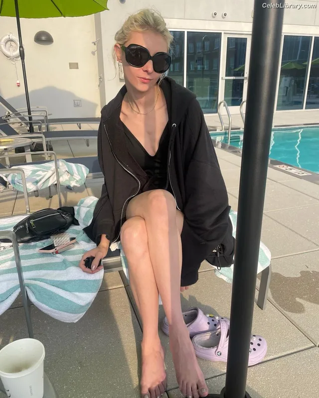 Taylor Momsen photo 14 of 1237