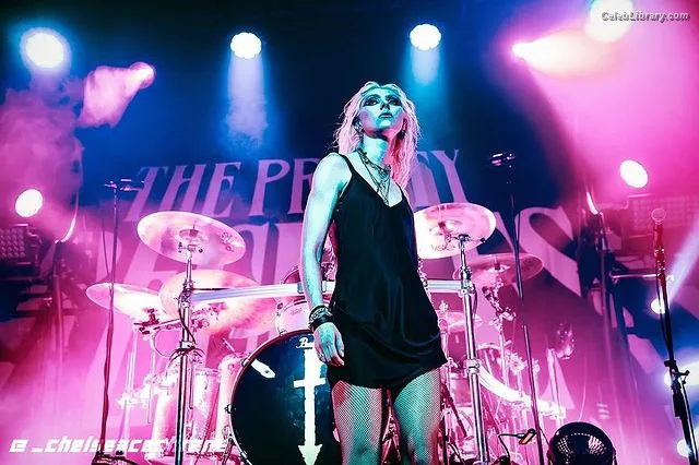 Taylor Momsen photo 7 of 1237