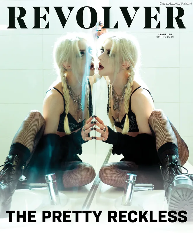Taylor Momsen photo 12 of 1237