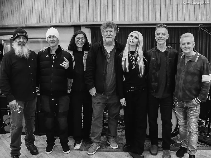 Taylor Momsen photo 4 of 1237