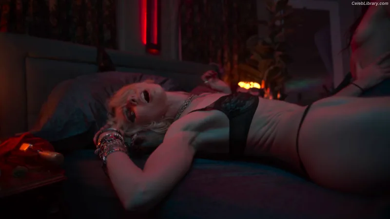 Taylor Momsen photo 24 of 1237