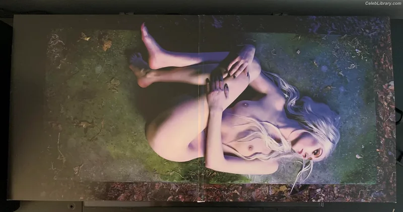 Taylor Momsen photo 13 of 1237