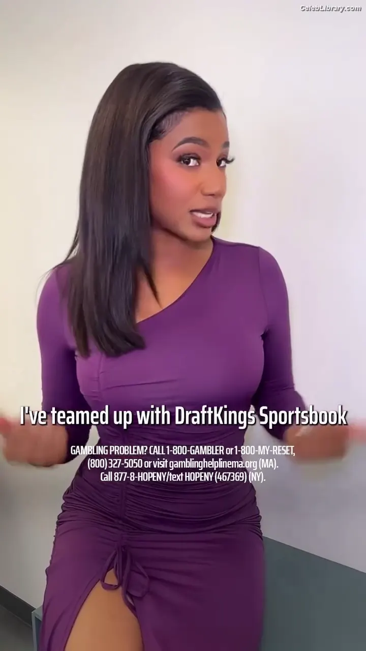 Taylor Rooks photo 18 of 405