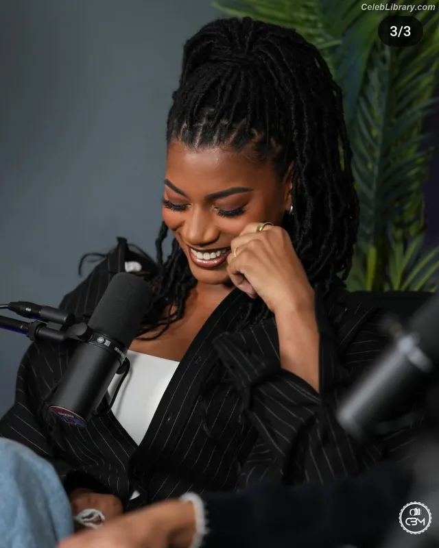 Taylor Rooks photo 8 of 402