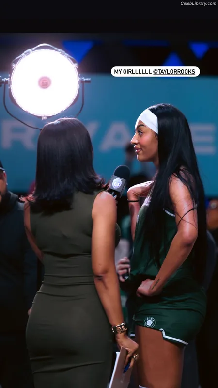 Taylor Rooks photo 8 of 402