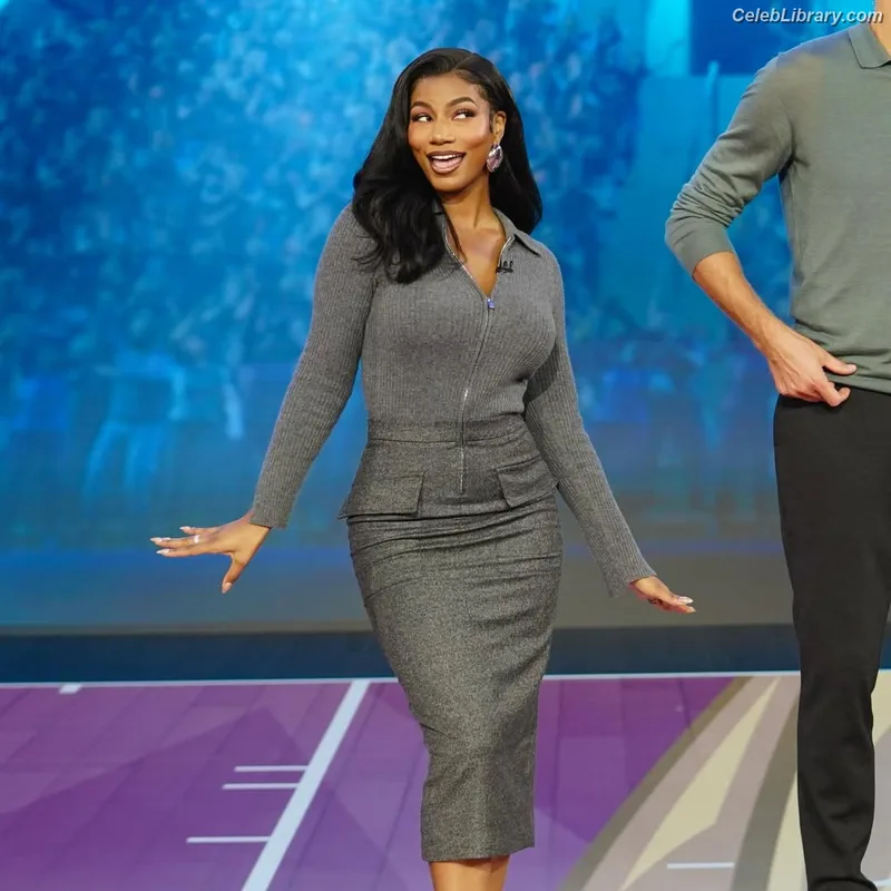 Taylor Rooks photo 23 of 402