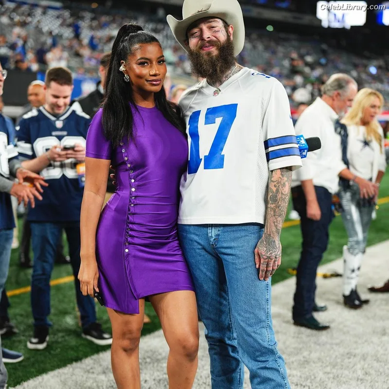 Taylor Rooks photo 1 of 402