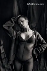 Taylor Russell photo 23 of 263