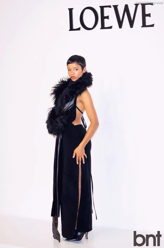 Taylor Russell photo 16 of 264