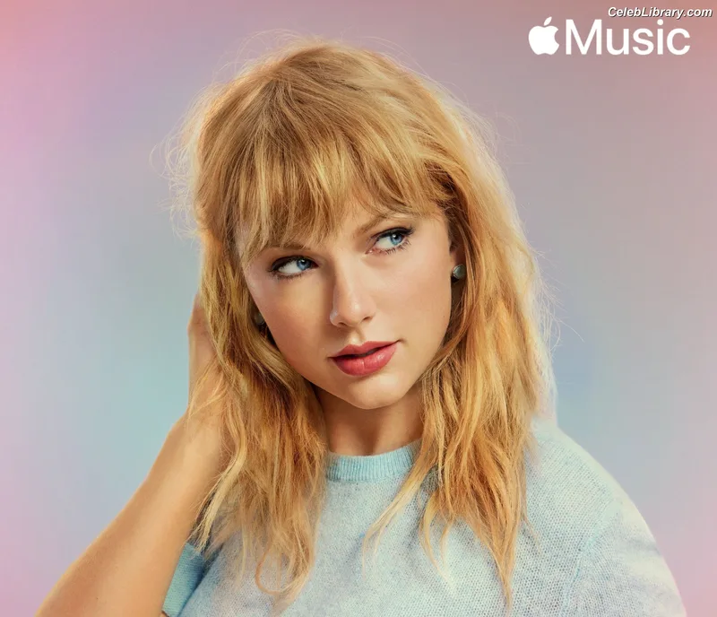 Taylor Swift photo 14 of 4190