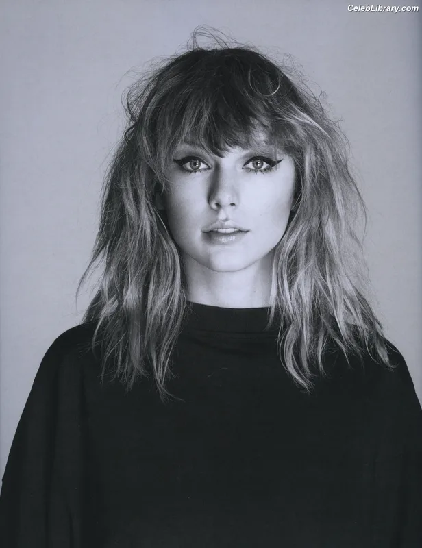 Taylor Swift photo 7 of 4190