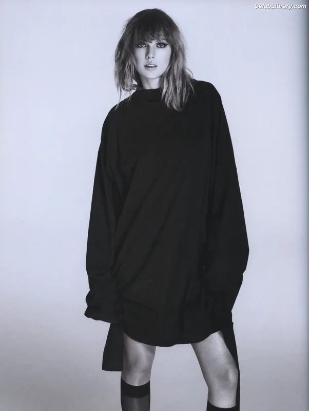 Taylor Swift photo 13 of 4190