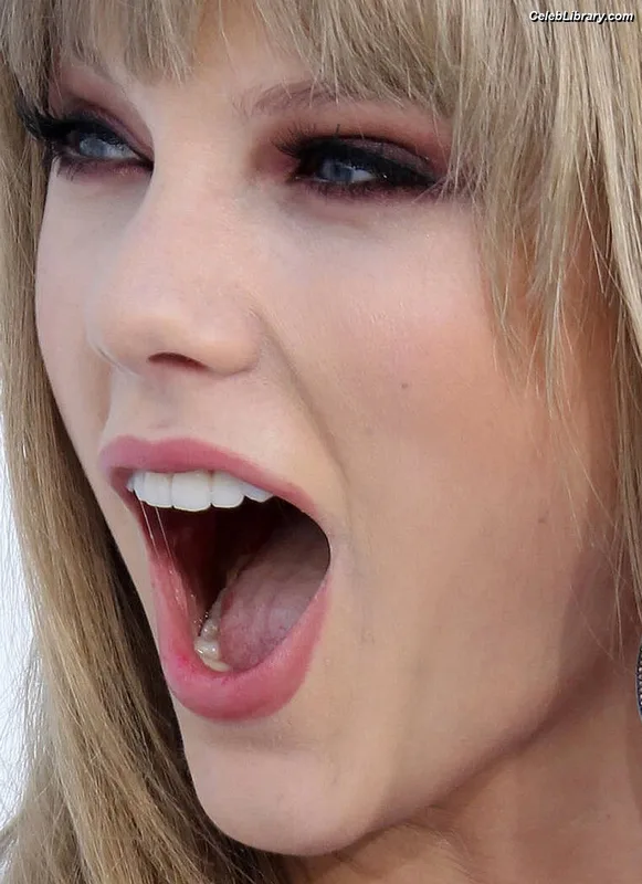 Taylor Swift photo 21 of 4190