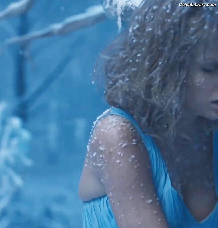 Taylor Swift photo 19 of 4190