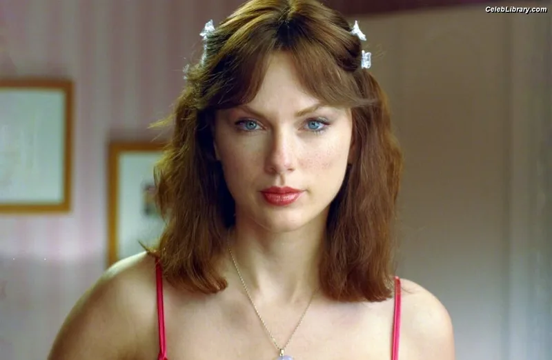 Taylor Swift photo 22 of 4190