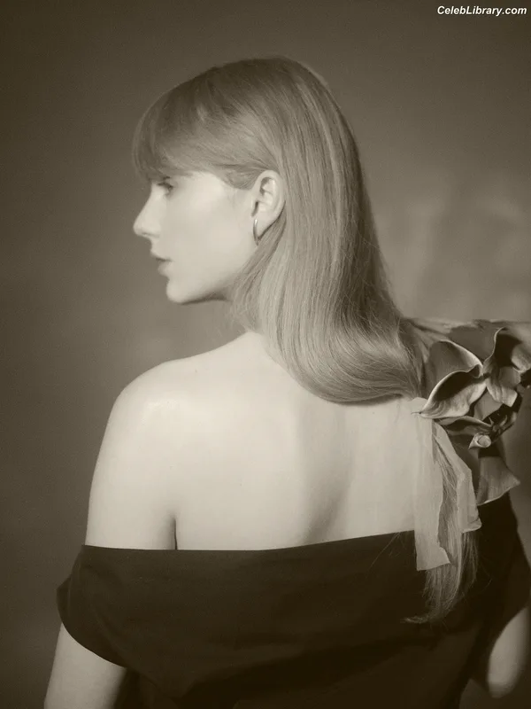 Taylor Swift photo 14 of 4190