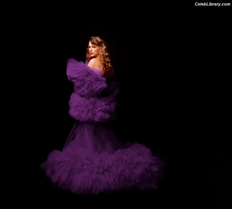 Taylor Swift photo 1 of 4190