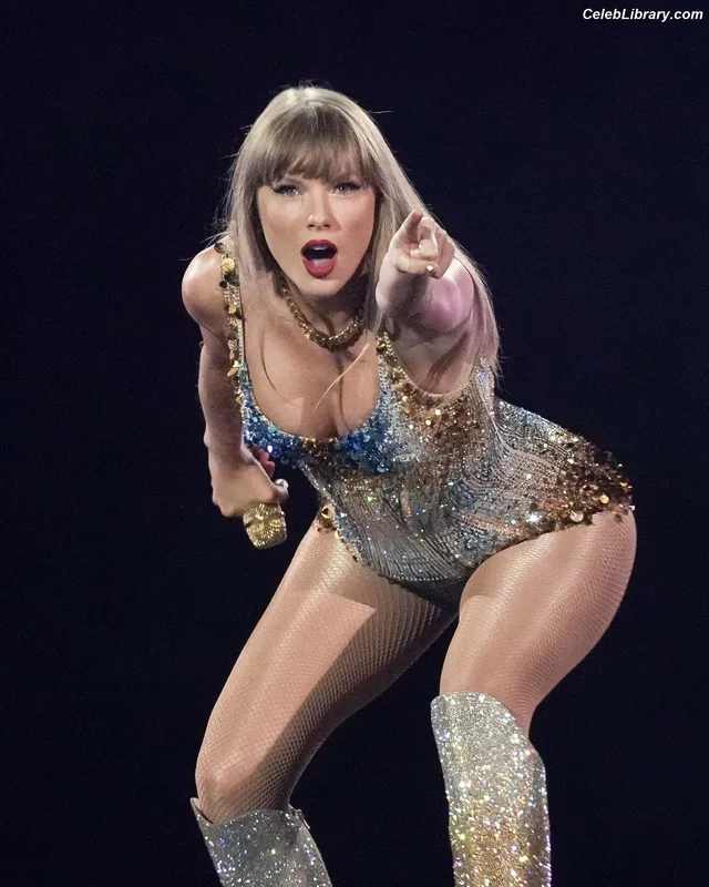 Taylor Swift photo 5 of 4190