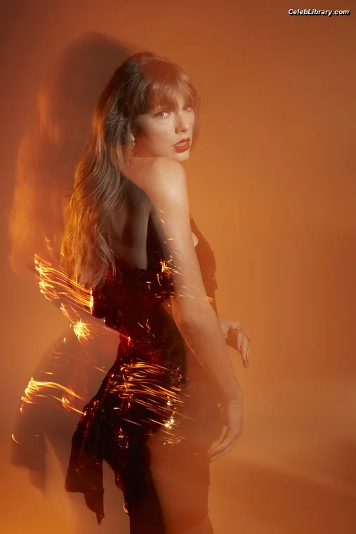 Taylor Swift photo 9 of 4190