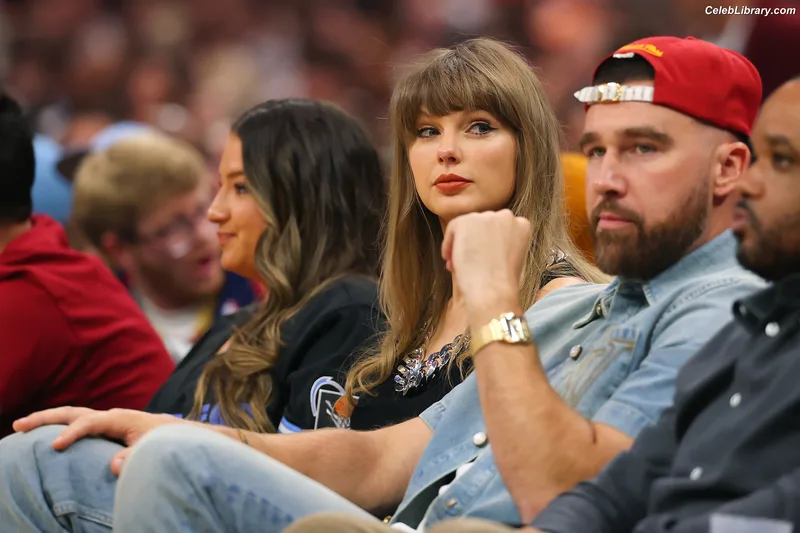 Taylor Swift photo 13 of 4190