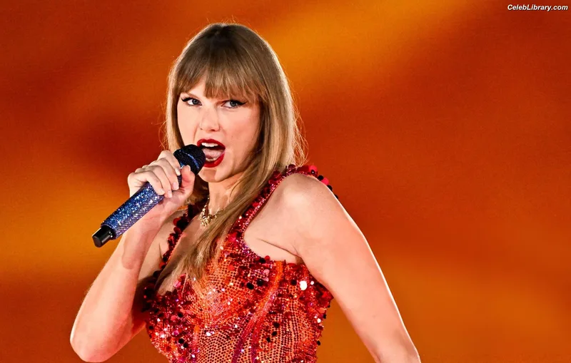 Taylor Swift photo 3 of 4190