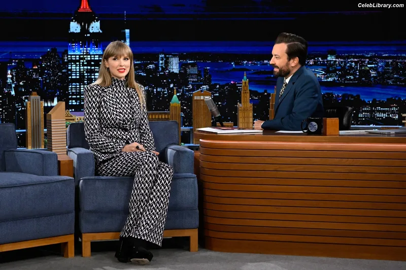 Taylor Swift photo 4 of 4190