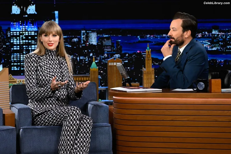 Taylor Swift photo 6 of 4190