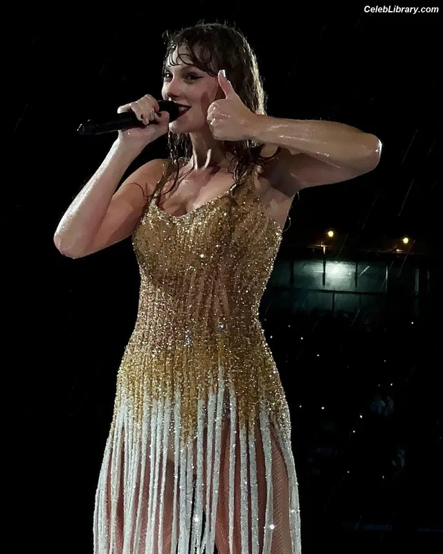 Taylor Swift photo 10 of 4190