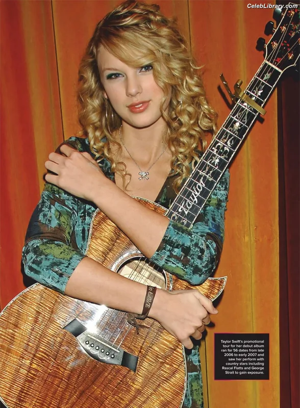 Taylor Swift photo 21 of 4190