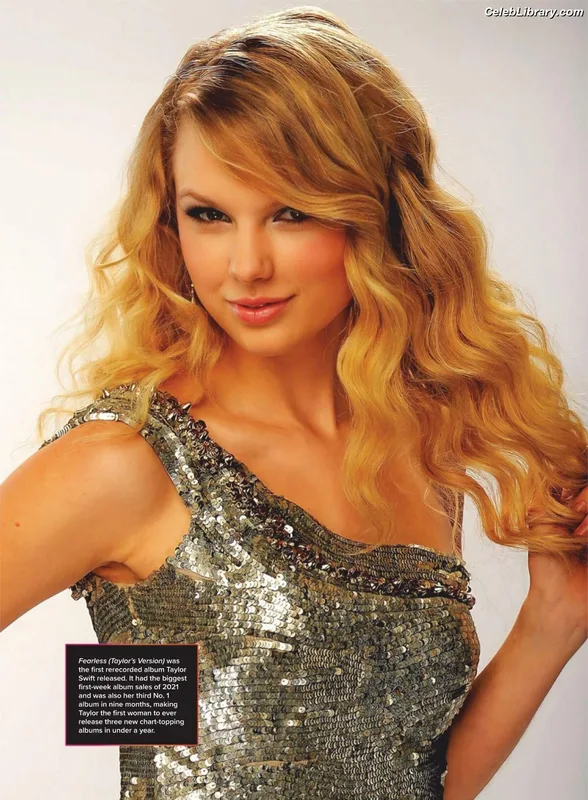 Taylor Swift photo 3 of 4190