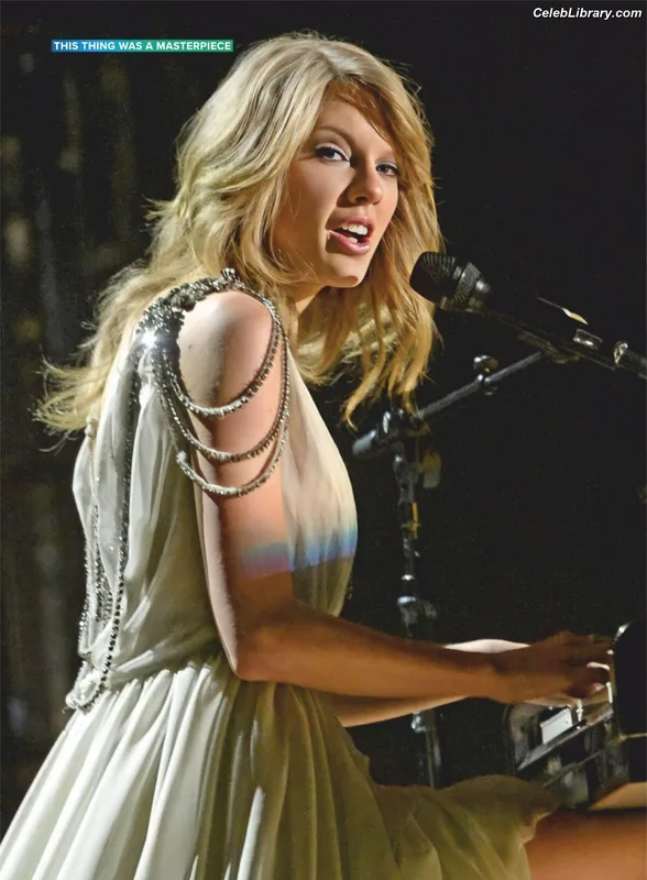 Taylor Swift photo 13 of 4190