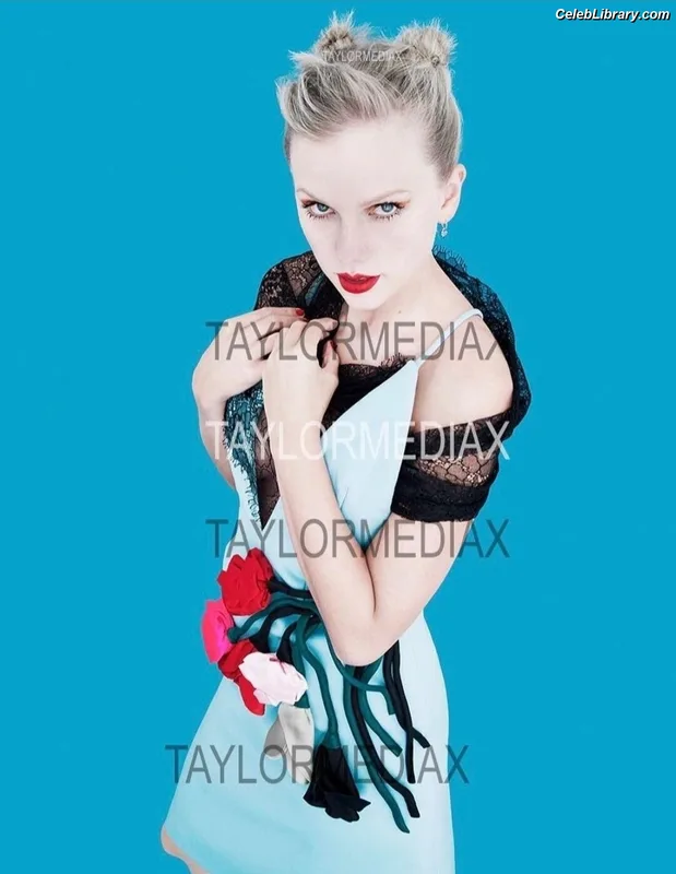 Taylor Swift photo 2 of 4190