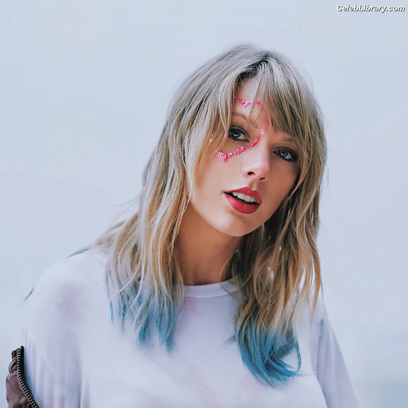 Taylor Swift photo 9 of 4190