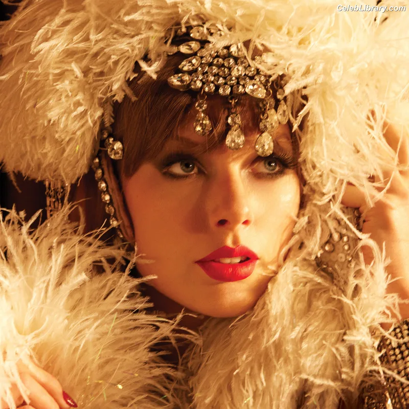 Taylor Swift photo 15 of 4190
