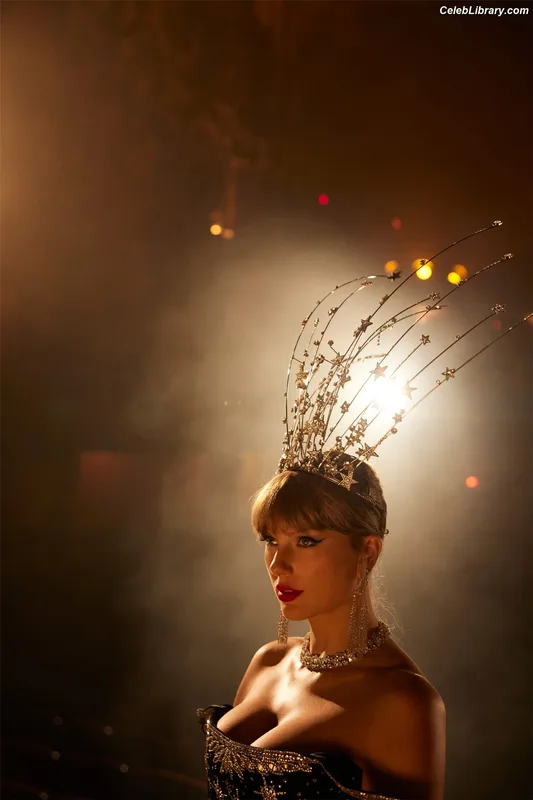 Taylor Swift photo 1 of 4190