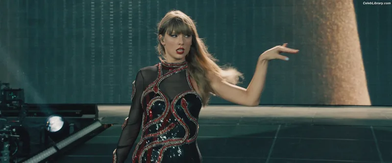 Taylor Swift photo 12 of 4190