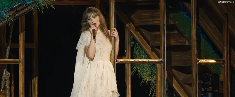 Taylor Swift photo 19 of 4190