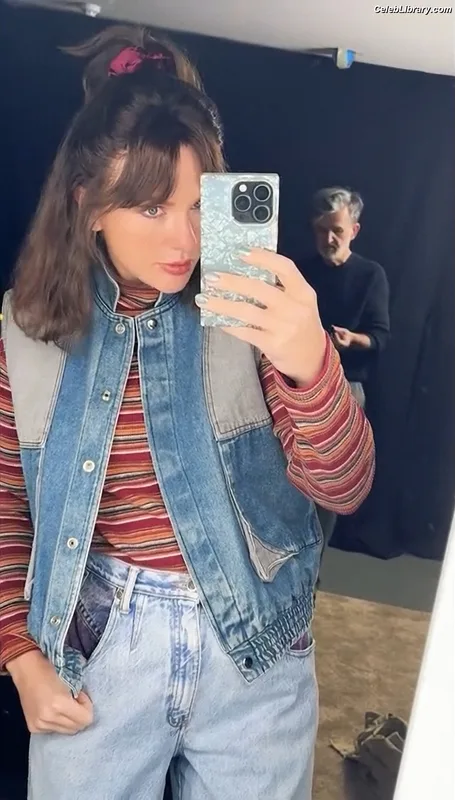 Taylor Swift photo 15 of 4190