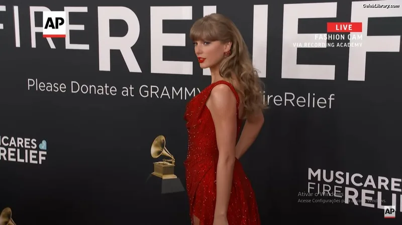 Taylor Swift photo 7 of 4190