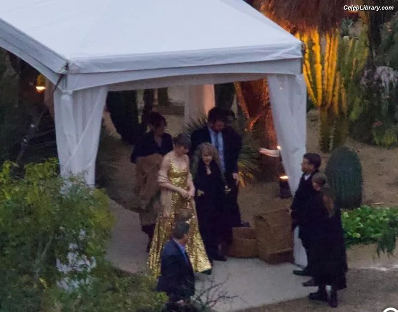 Taylor Swift photo 16 of 4190