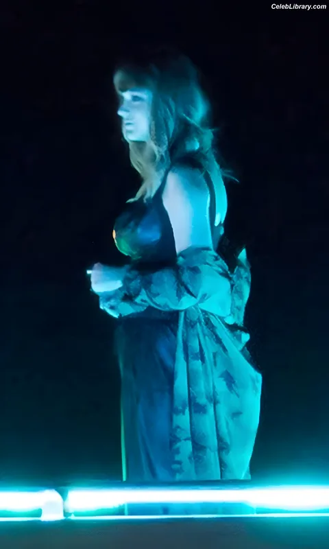 Taylor Swift photo 5 of 4190