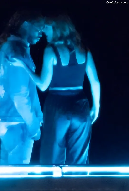Taylor Swift photo 8 of 4190