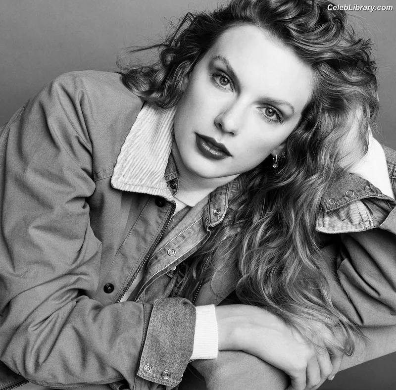 Taylor Swift photo 12 of 4190