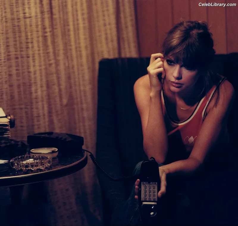 Taylor Swift photo 7 of 4190