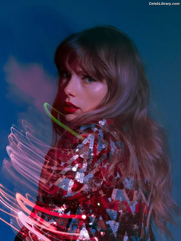 Taylor Swift photo 22 of 4190
