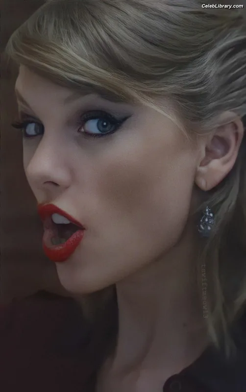 Taylor Swift photo 1 of 4190