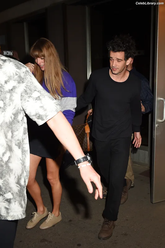 Taylor Swift photo 12 of 4190