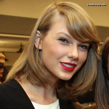Taylor Swift photo 10 of 4190