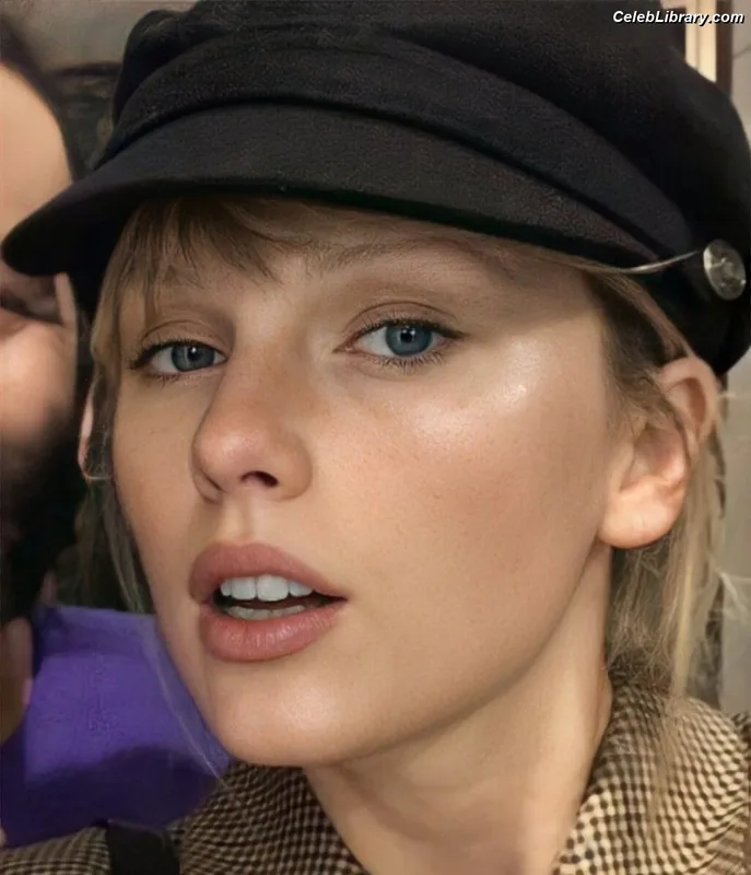 Taylor Swift photo 14 of 4190