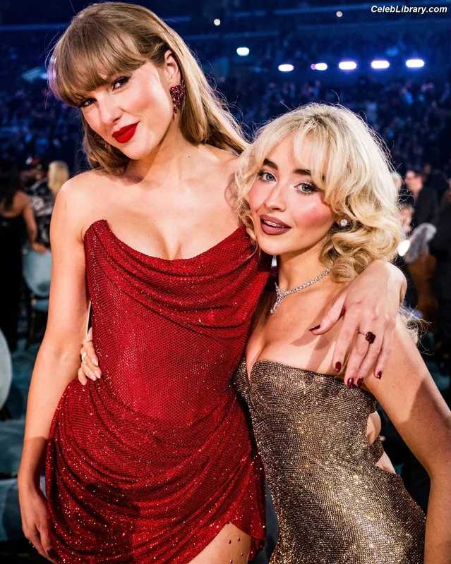 Taylor Swift photo 5 of 4190